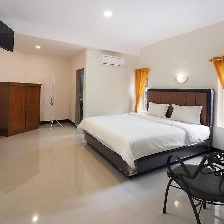 New Gentala Hotel Medan Luaran gambar